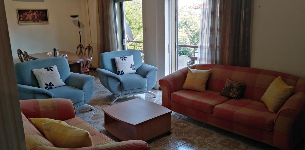 Ομορφο Διαμερισμα Με Μεγαλες Βεραντες Apartment Athena Bagian luar foto