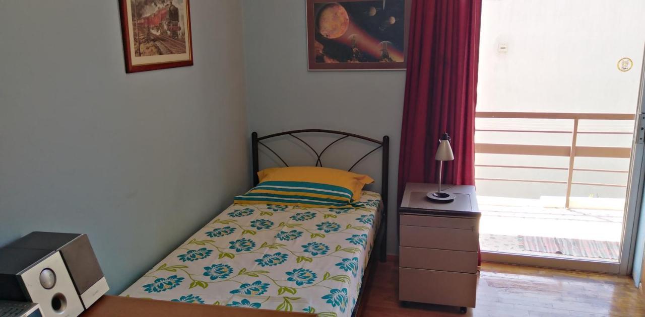 Ομορφο Διαμερισμα Με Μεγαλες Βεραντες Apartment Athena Bagian luar foto